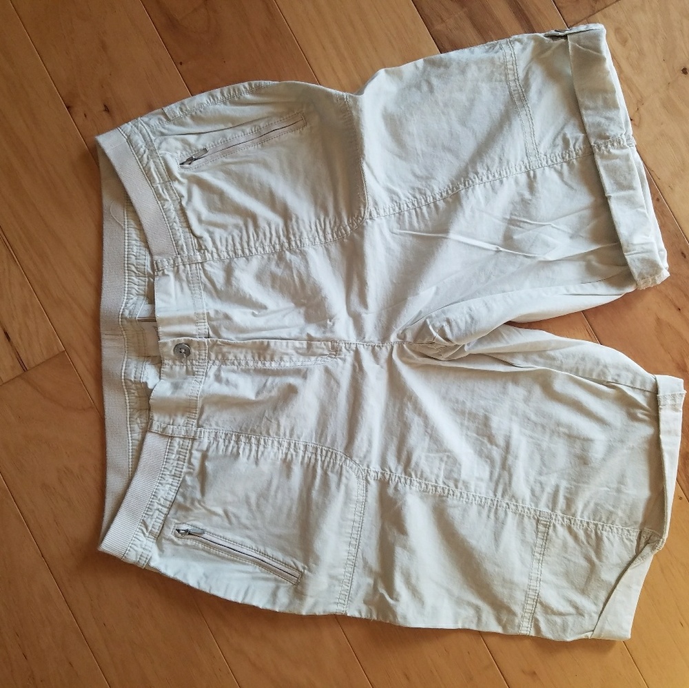 Chico' s cargo short